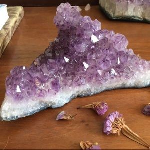 SOLD Amethyst crystal cluster! 🧚‍♀️